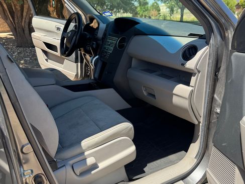 Used 2011 Honda Pilot LX image 10