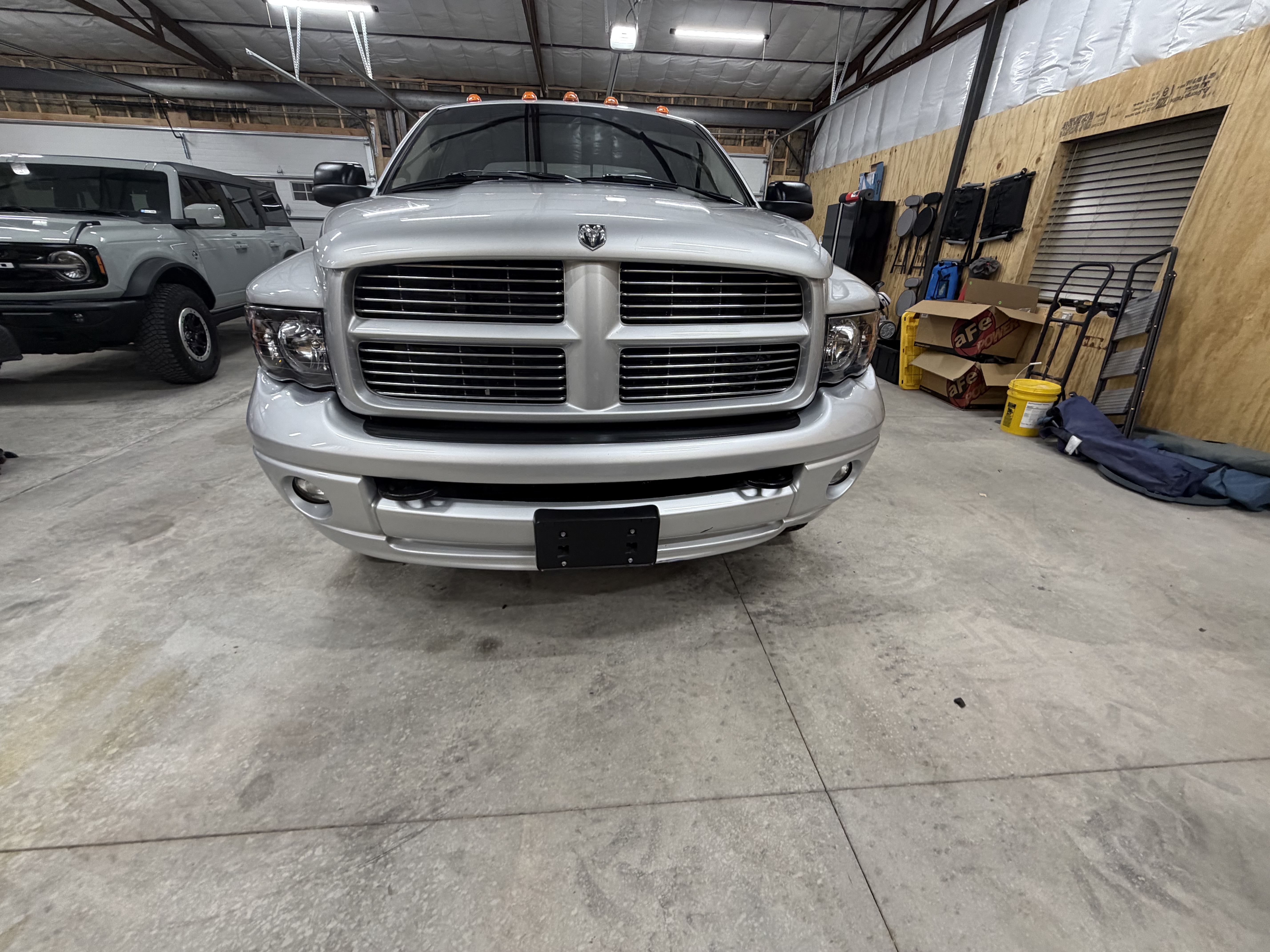 Used 2005 Dodge Ram 3500 Truck SLT AWD/4WD image 19