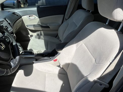 Used 2012 Honda Civic LX image 13