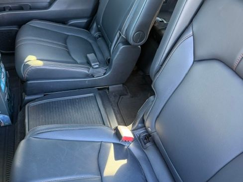 Used 2023 Honda Pilot TrailSport image 27