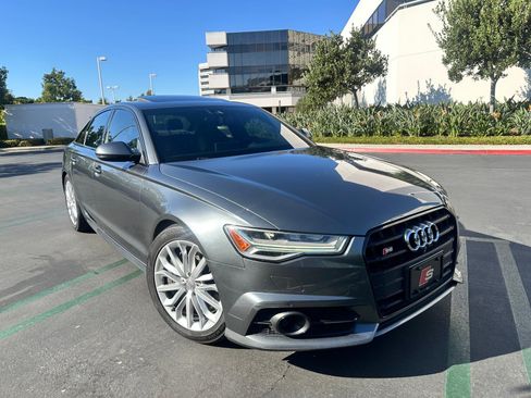 Used 2017 Audi S6 Premium Plus w/ Driver Assistance Package AWD/4WD image 11