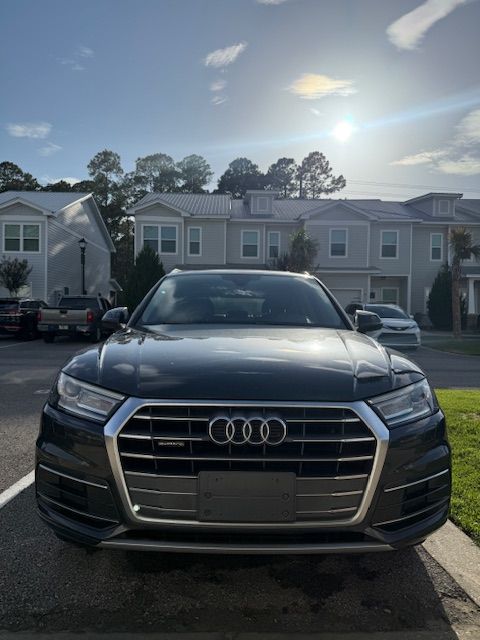 Used 2018 Audi Q5 2.0T Premium AWD/4WD image 2