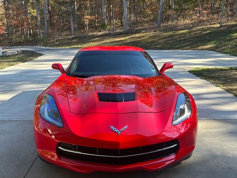 Used 2017 Chevrolet Corvette Stingray Coupe w/ 2LT Preferred Equipment Group RWD image 6
