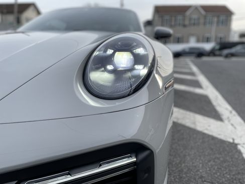 Used 2022 Porsche 911 Turbo S image 10