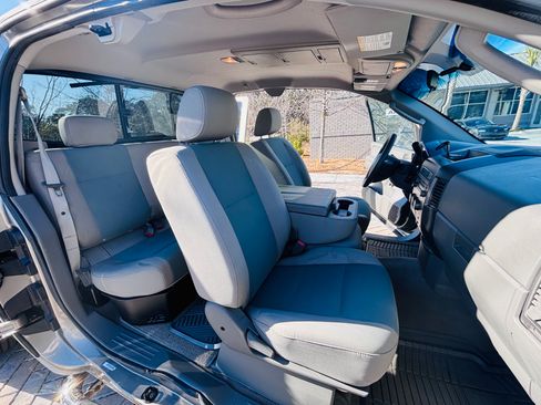 Used 2007 Nissan Titan XE w/ Preferred Pkg image 13