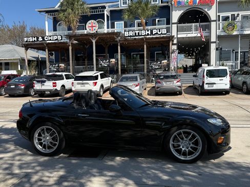 Used 2013 MAZDA MX-5 Miata Grand Touring RWD image 4