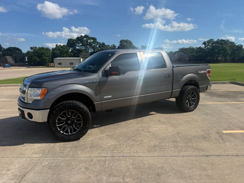 Used 2013 Ford F150 XLT w/ Luxury Equipment Group AWD/4WD image 1