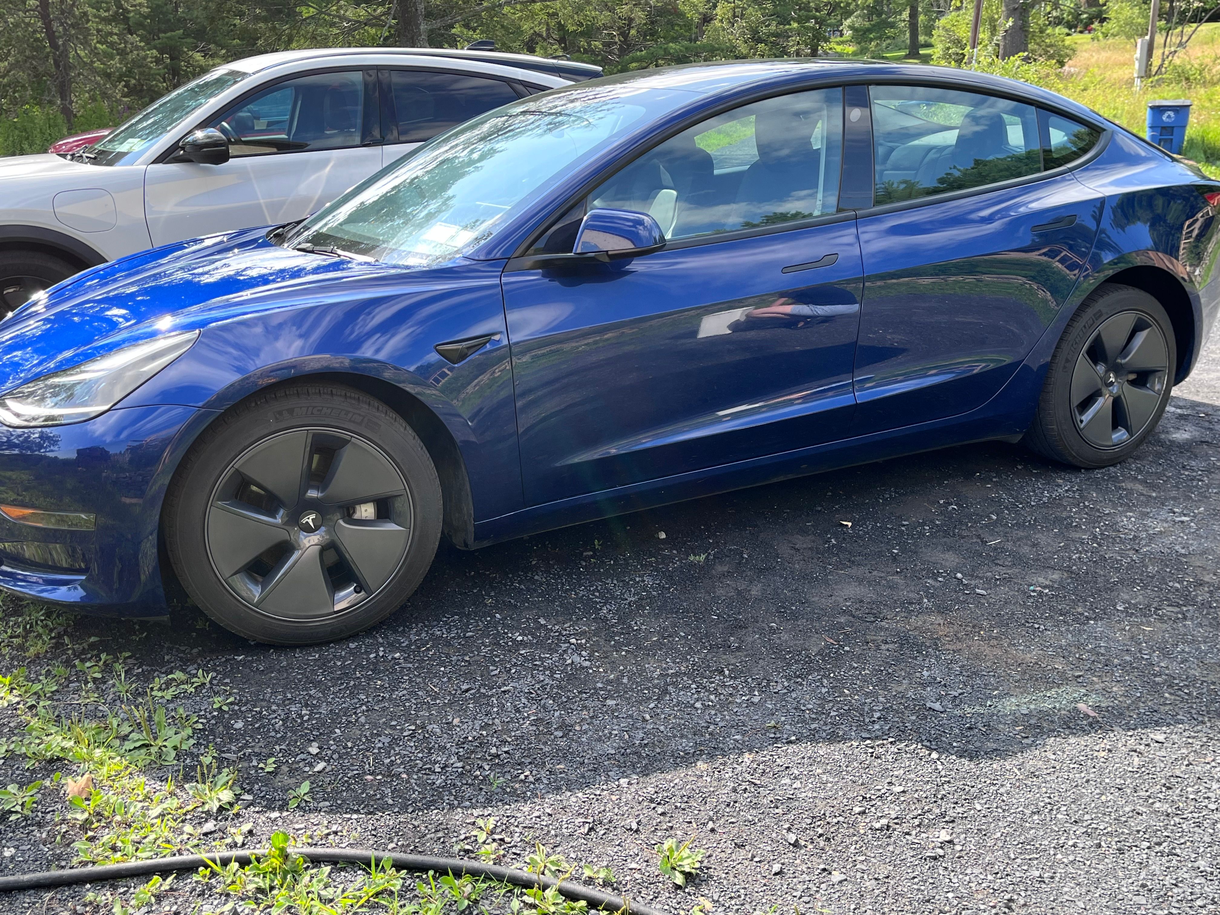 Used 2023 Tesla Model 3 Standard Range RWD image 4