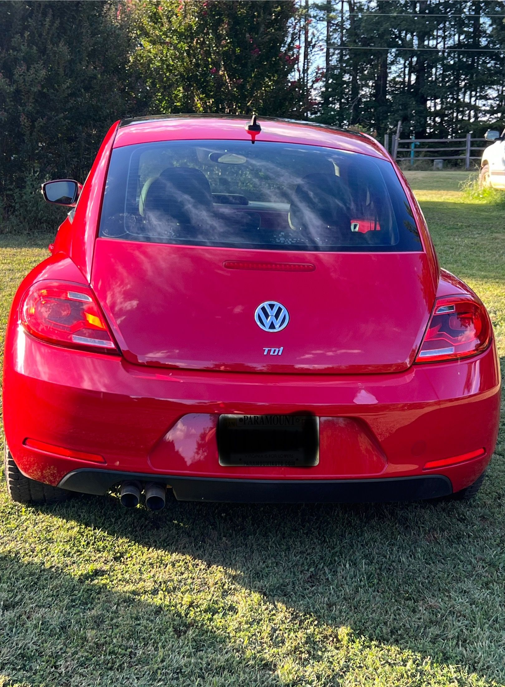 Used 2015 Volkswagen Beetle TDI FWD image 6