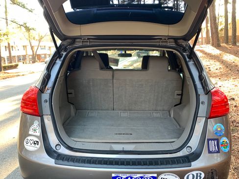 Used 2011 Nissan Rogue S image 8