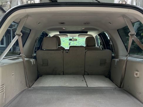 Used 2010 Ford Expedition EL XLT AWD/4WD image 10