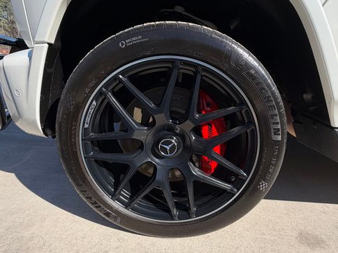 Used 2020 Mercedes-Benz G 63 AMG G 63 AMG Sport Utility 4D image 2