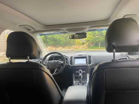 Used 2017 Ford Edge Titanium w/ Equipment Group 302A image 22