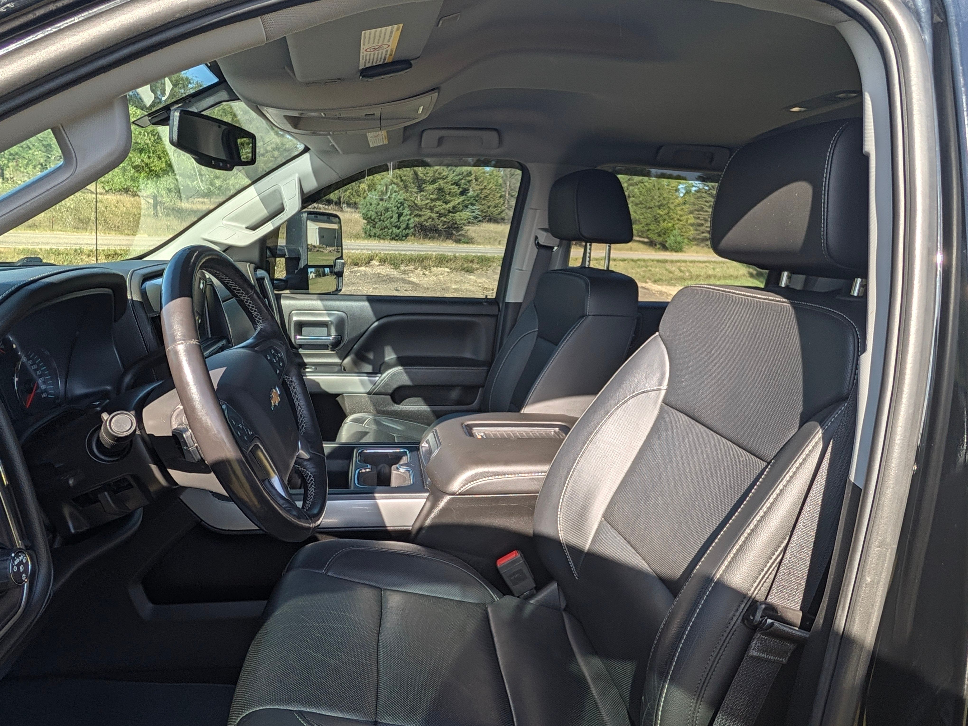 Used 2018 Chevrolet Silverado 2500 LTZ w/ Duramax Plus Package AWD/4WD image 12