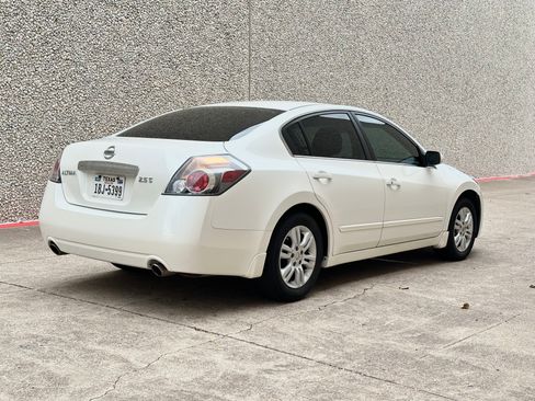 Used 2012 Nissan Altima 2.5 S w/ Convenience Pkg FWD image 10