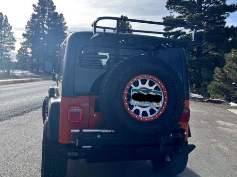 Used 2006 Jeep Wrangler Rubicon w/ Security Group image 5