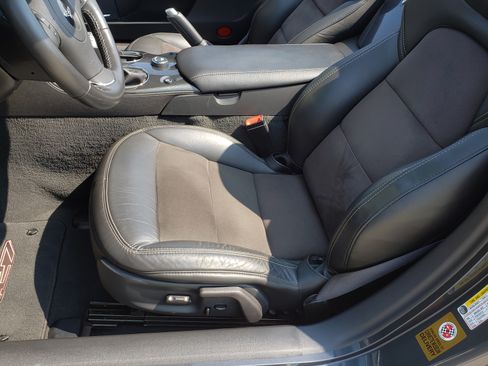 Used 2013 Chevrolet Corvette 427 w/ 1SC Preferred Equipment Group RWD image 22