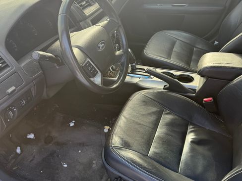 Used 2010 Ford Fusion SEL image 5