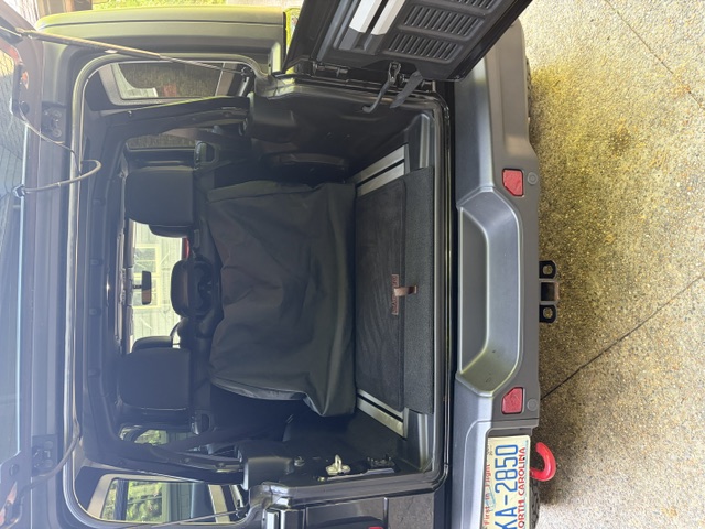 Used 2018 Jeep Wrangler Unlimited Rubicon AWD/4WD image 9