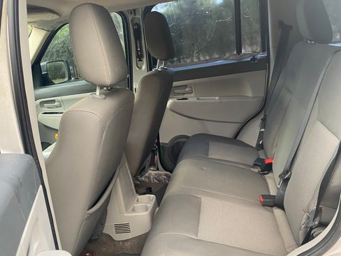 Used 2008 Jeep Liberty Sport image 5