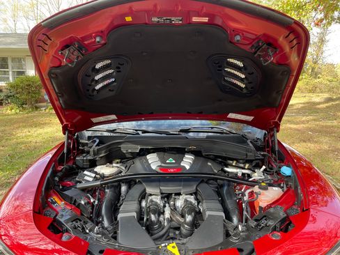 Used 2018 Alfa Romeo Stelvio Quadrifoglio w/ Driver Assist Dynamic Package image 24