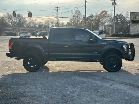 Used 2016 Ford F150 XLT w/ Equipment Group 302A Luxury image 4