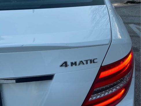 Used 2014 Mercedes-Benz C 300 4MATIC Sedan image 8
