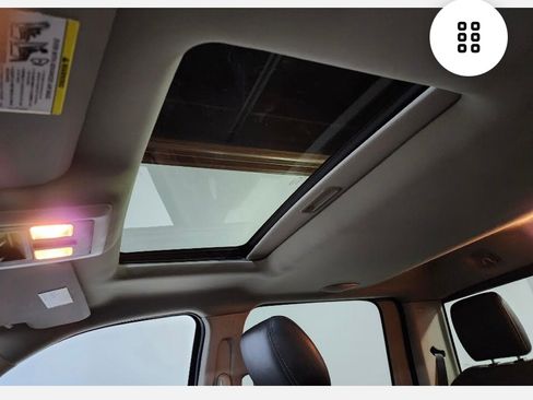 Used 2011 RAM 1500 Laramie w/ Protection Group image 9