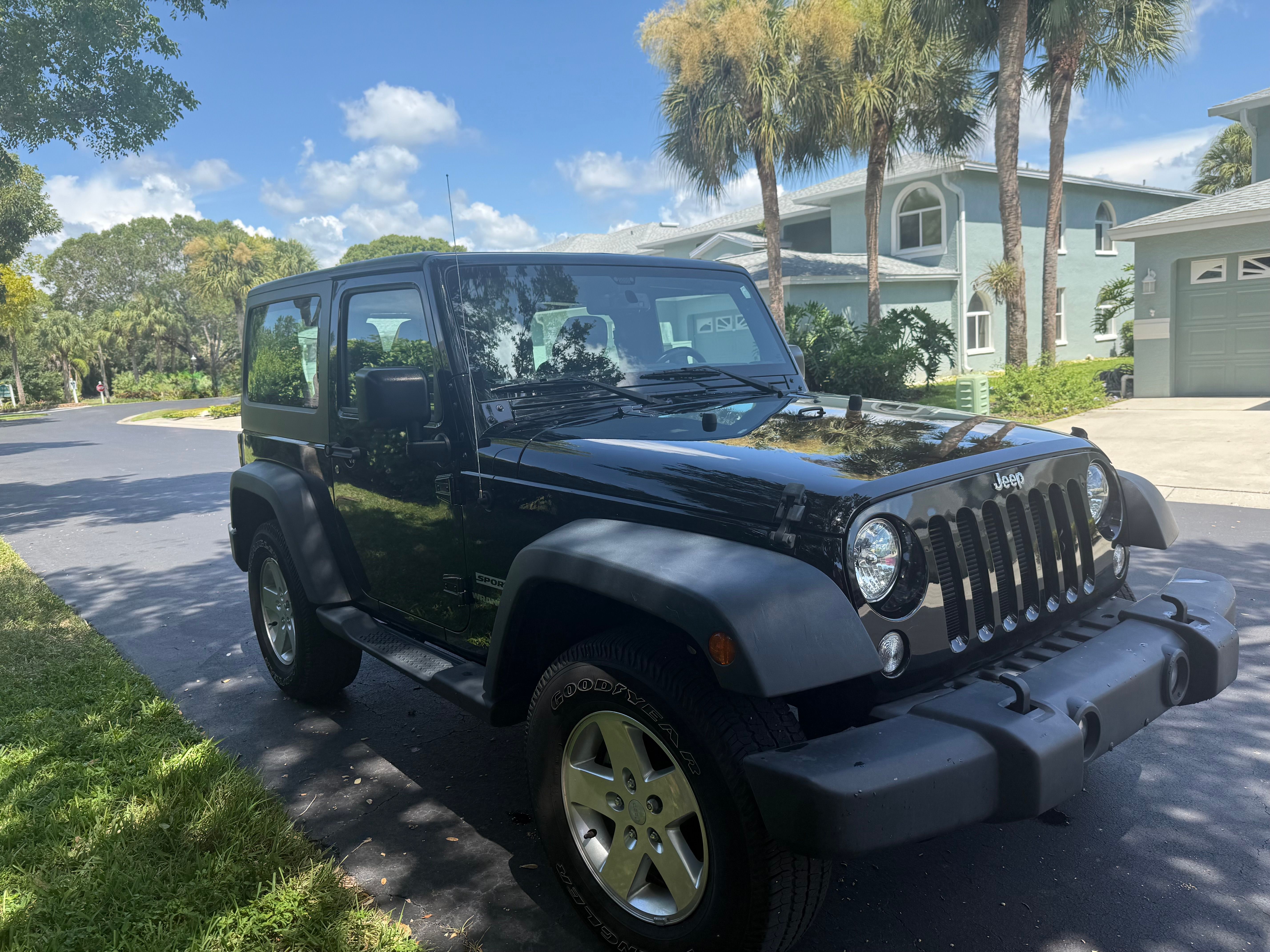 Used 2015 Jeep Wrangler Sport w/ Quick Order Package 24S AWD/4WD image 5