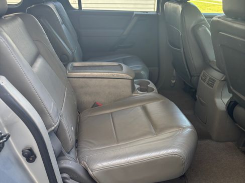 Used 2004 Nissan Armada LE w/ (SR2) Sunroof Pkg (LE) image 8