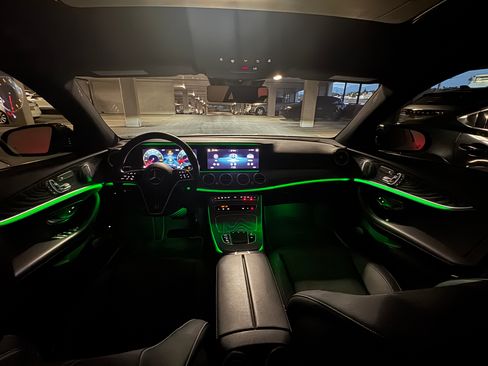 Used 2021 Mercedes-Benz E 350 Sedan image 16