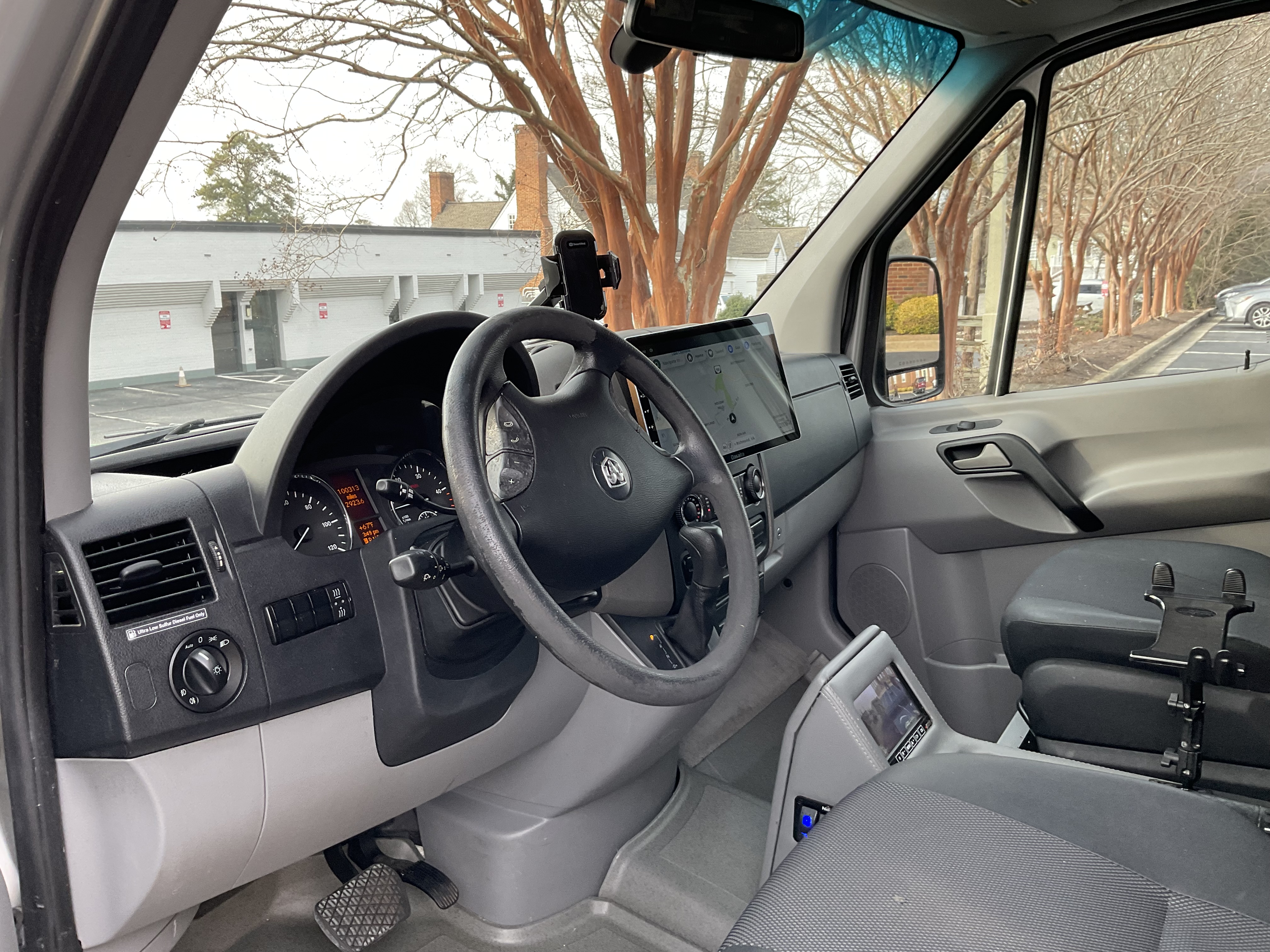 Used 2008 Dodge Sprinter 2500 w/ Rear Heater Group III RWD image 8