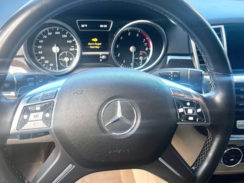 Used 2013 Mercedes-Benz ML 350 4MATIC image 8