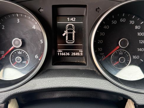 Used 2011 Volkswagen Jetta TDI image 1