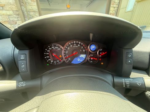 Used 2017 Nissan GT-R Premium AWD/4WD image 25