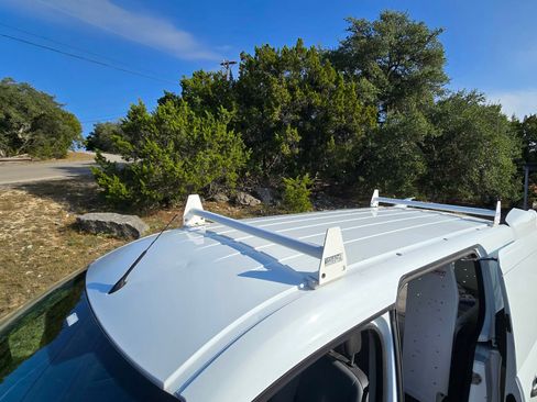 Used 2018 Ford Transit Connect XL image 12