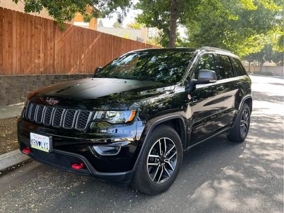 Used 2020 Jeep Grand Cherokee Trailhawk w/ Trailhawk Luxury Group