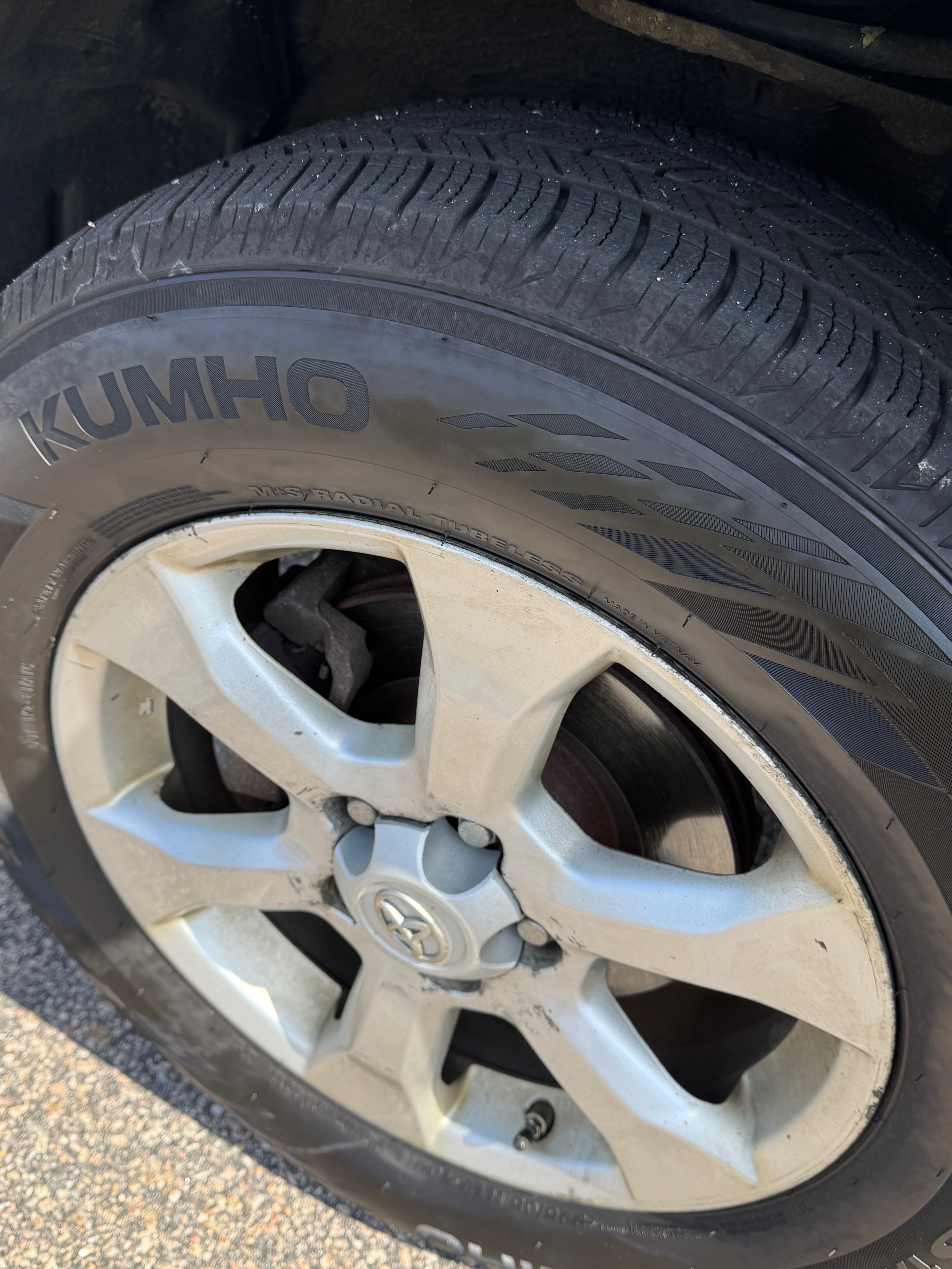 Used 2010 Toyota RAV4 Limited AWD/4WD image 26
