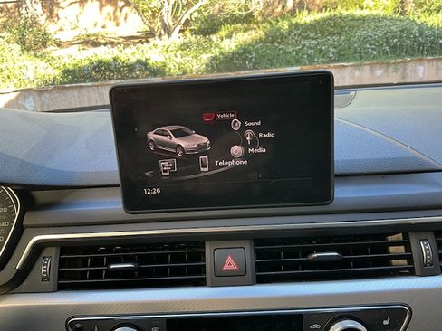 Used 2017 Audi A4 2.0T Premium w/ Convenience Package image 22