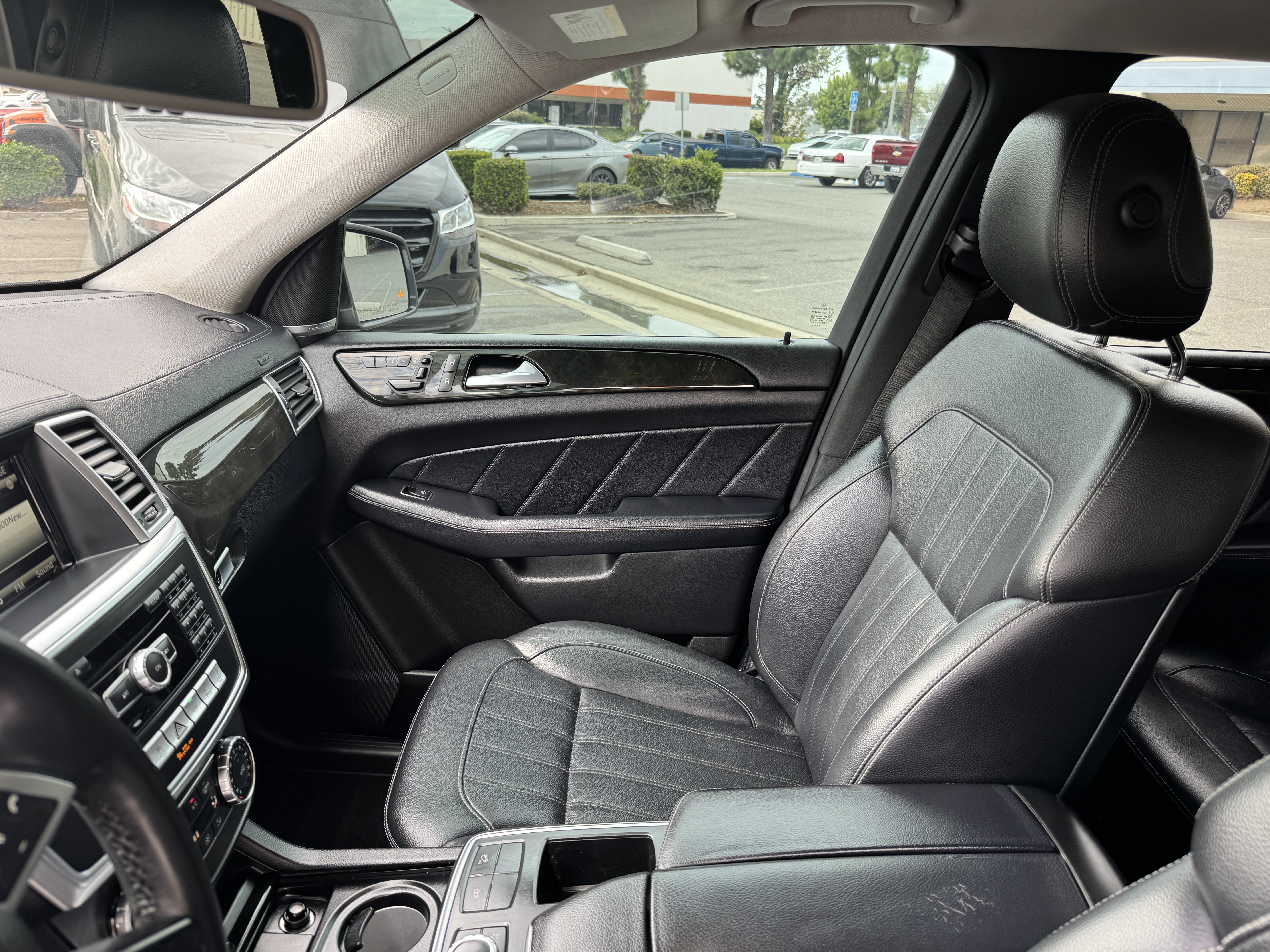 Used 2016 Mercedes-Benz GL 450 4MATIC image 8