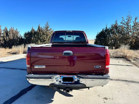 Used 2007 Ford F250 Lariat AWD/4WD image 4