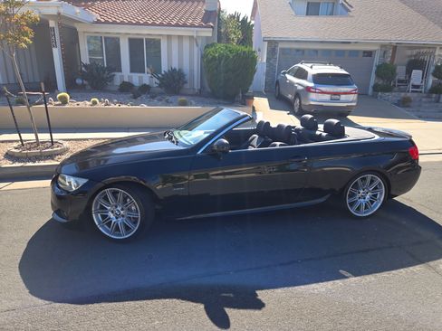 Used 2011 BMW 335is Convertible image 2