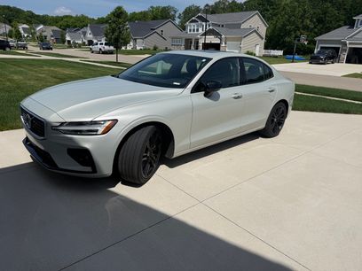 Used 2019 Volvo S60 T6 R-Design