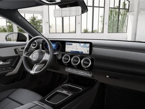 Used 2026 Mercedes-Benz CLA 250 image 10