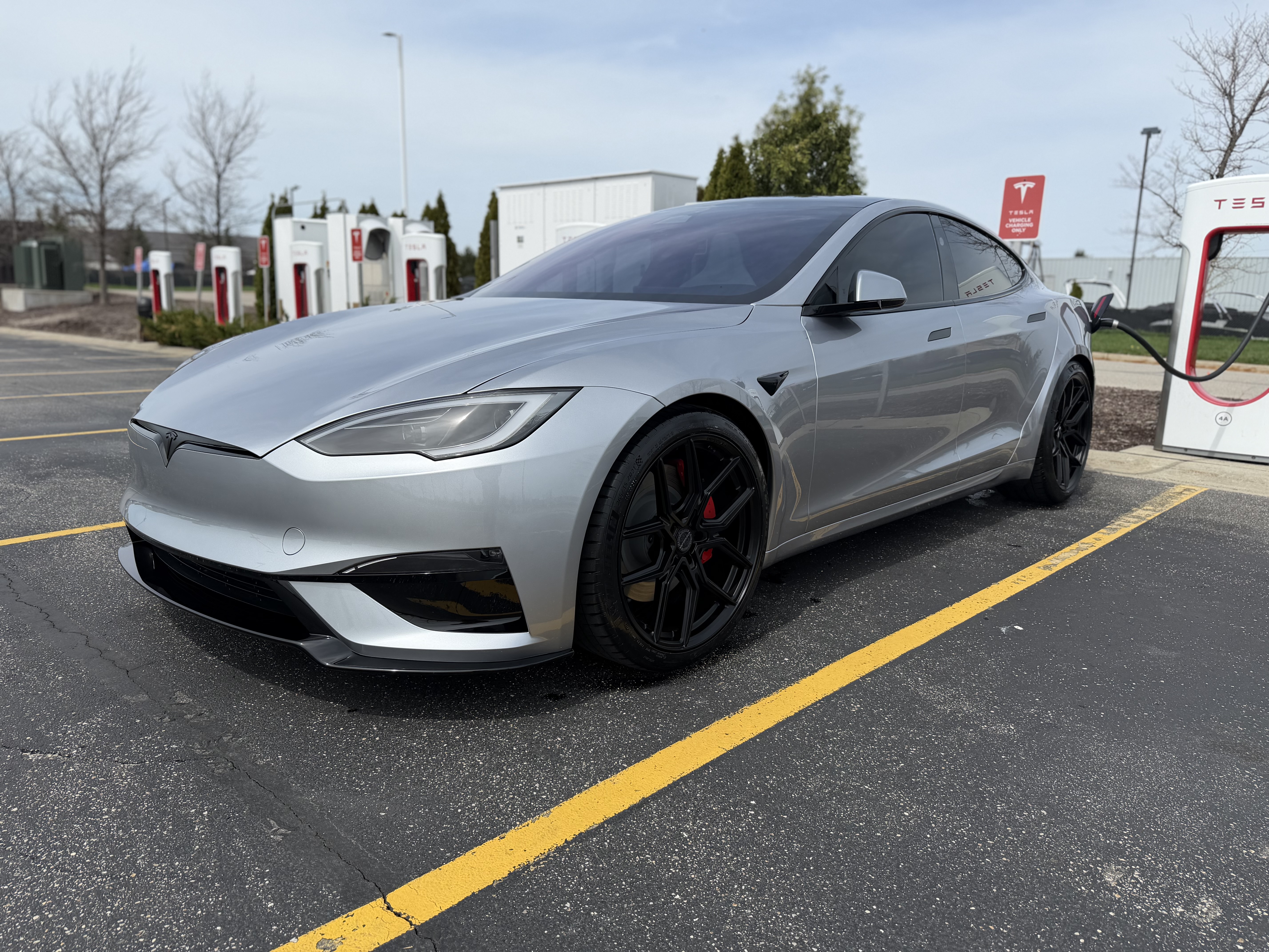 Used 2026 Tesla Model S Plaid AWD/4WD image 9