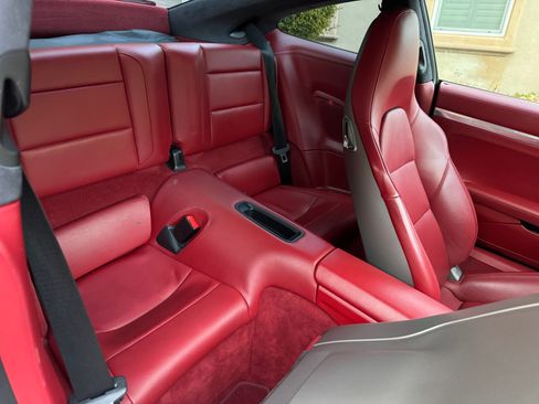 Used 2015 Porsche 911 Carrera S image 16