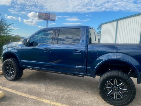 Used 2019 Ford F150 Lariat AWD/4WD image 3
