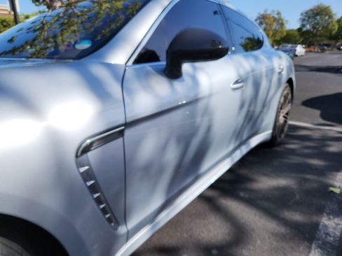 Used 2016 Porsche Panamera Turbo image 27