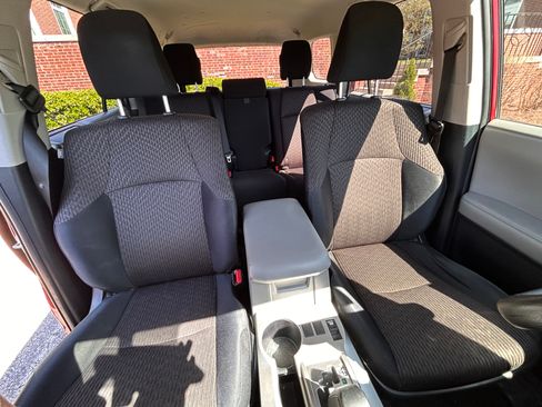 Used 2013 Toyota 4Runner SR5 image 21