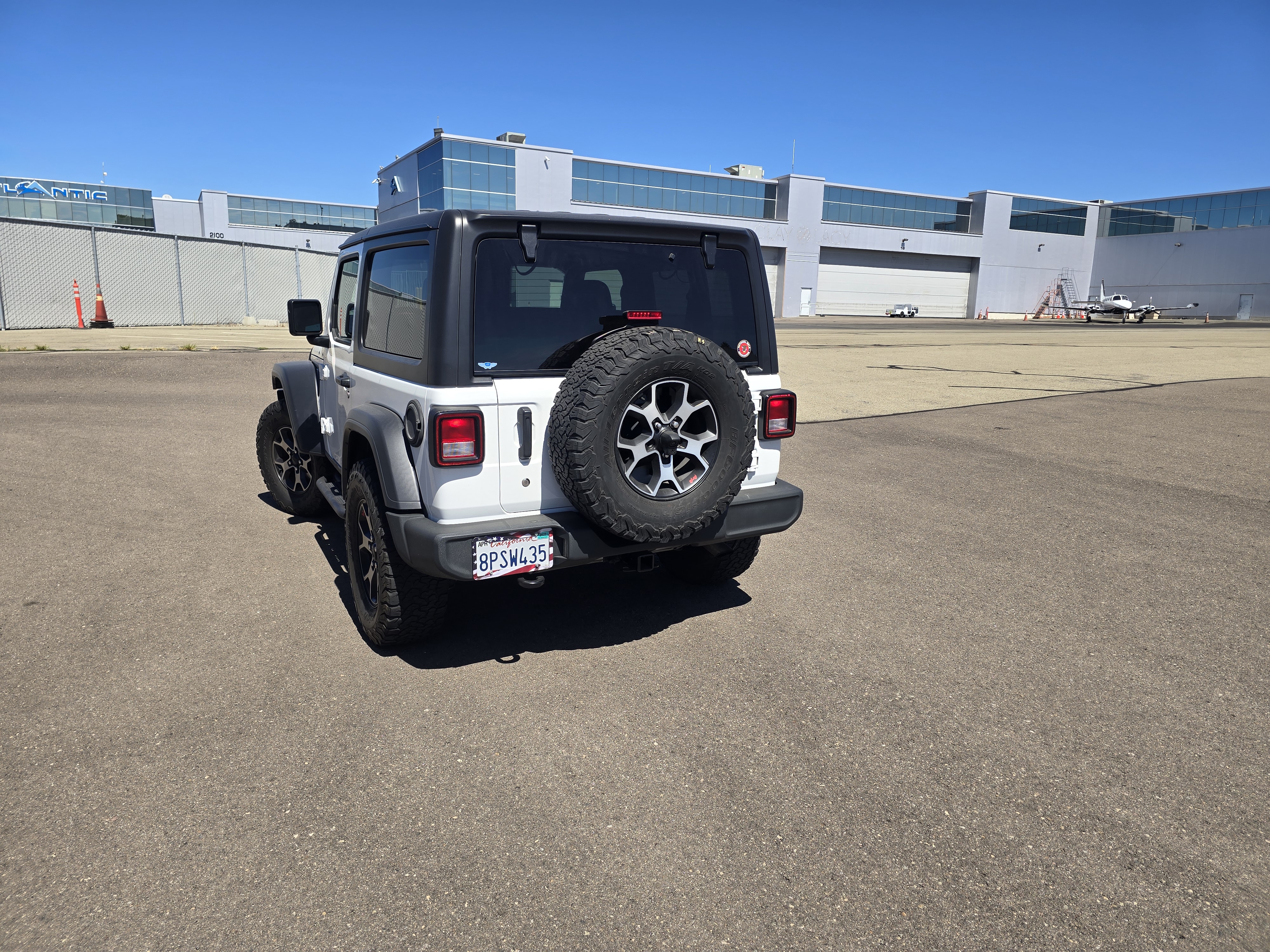 Used 2020 Jeep Wrangler Sport AWD/4WD image 4